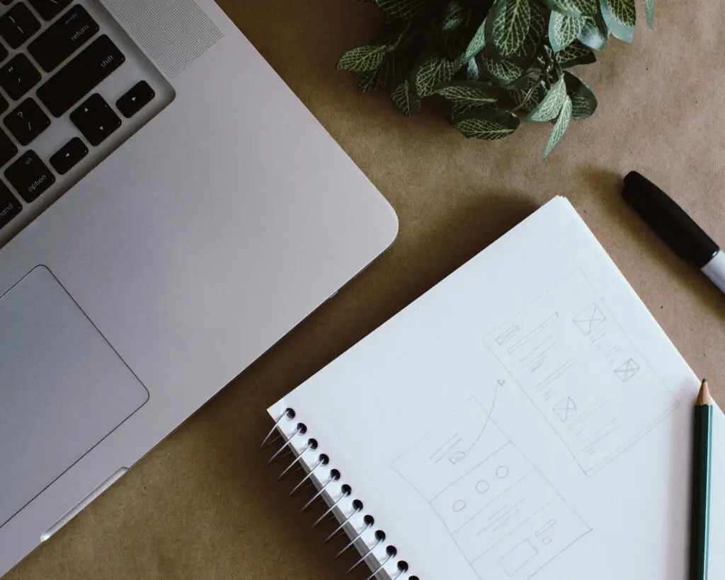 laptop 5 zu 4 socialwebdesign